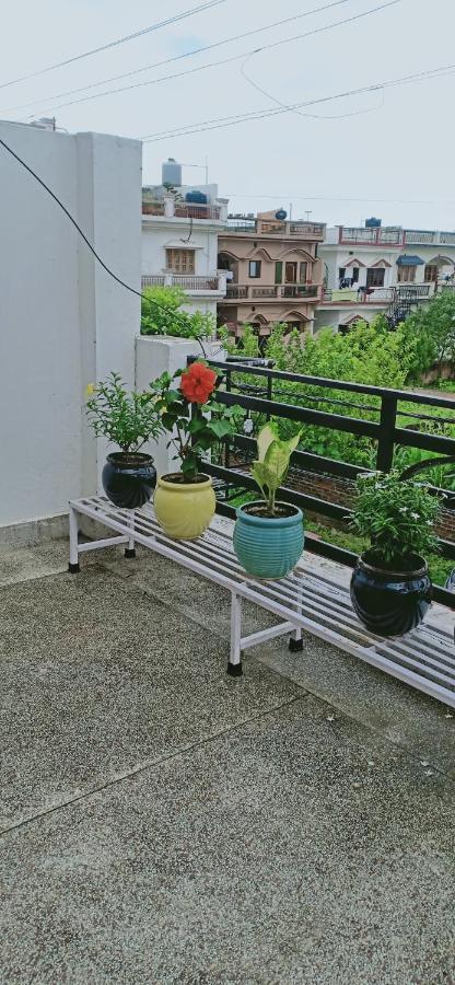 Apartament Sugandhim Kutir Dehradun Zewnętrze zdjęcie